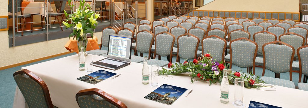 Events, press conferences in Prague center